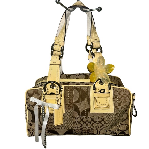 COACH Patchwork Yellow Women's Shoulder Bag Satchel Vintage Y2K - Picture 1 of 11